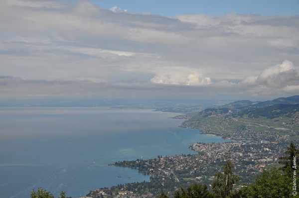 Последний взгляд на Монтрё и Женевское озеро...