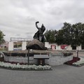 Памятник Герою Советского Союза Анатолию Бредову